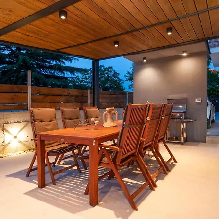 Baraka Holiday home *